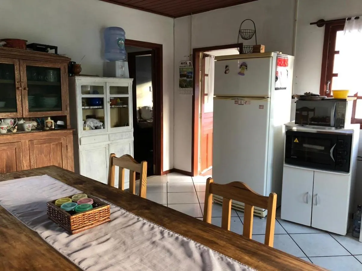 Värdshus Hostel Raiz Da Serra Urubici